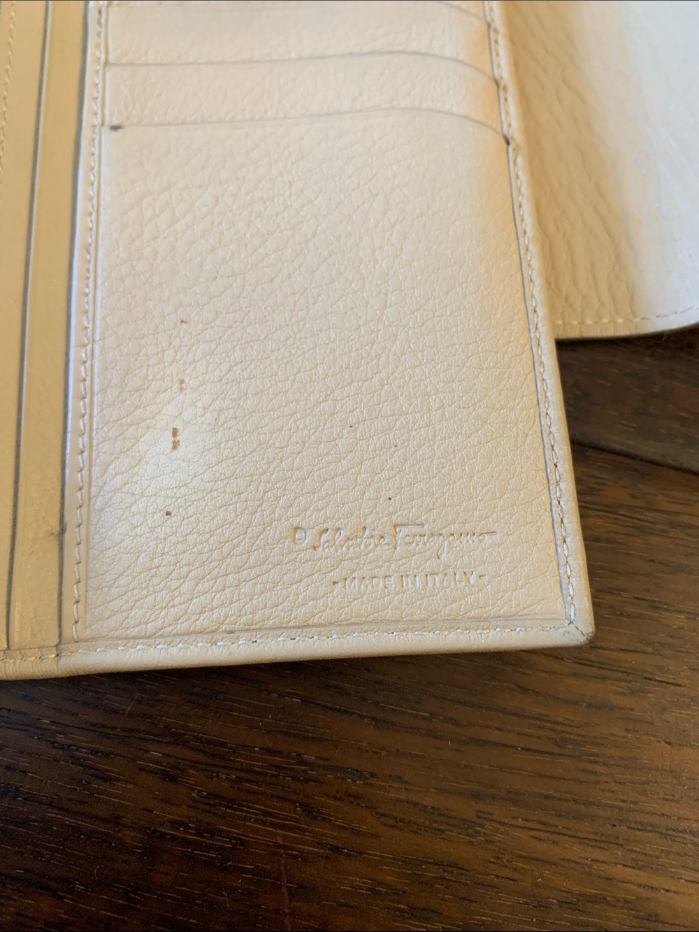Salvatore Ferragamo Cream Leather Wallet with Silver Gancini Ring - Picture 10 of 16